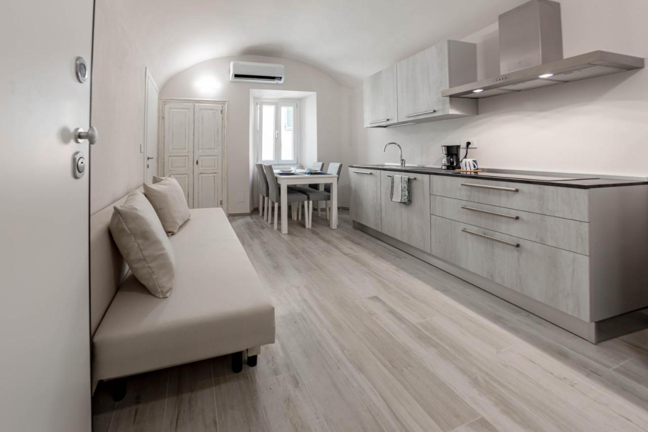 Apartmán H11 Piccola Perla A Un Passo Dal Mare Santo Stefano al Mare Exteriér fotografie